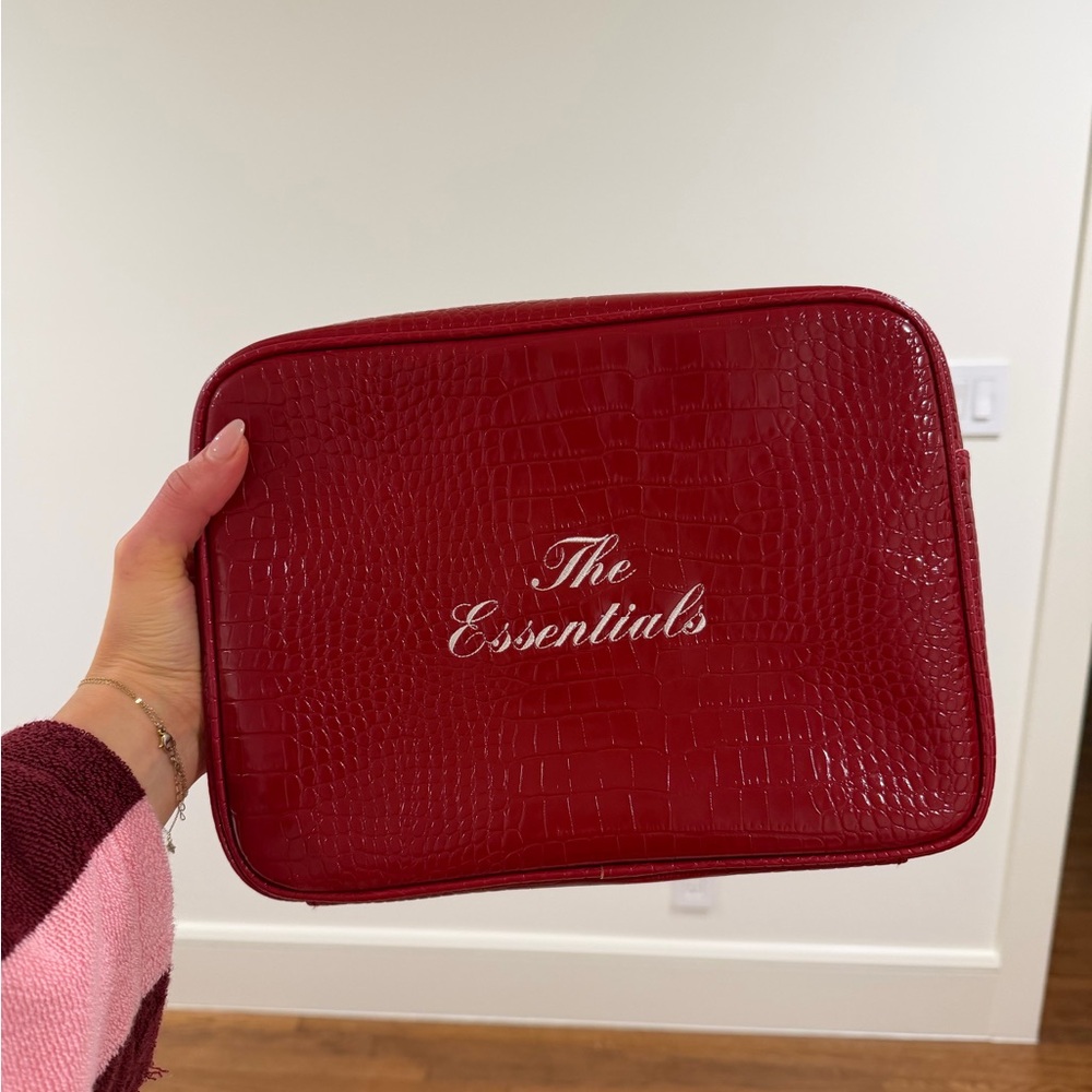 Abbode Crocodile Pouch - The Essentials